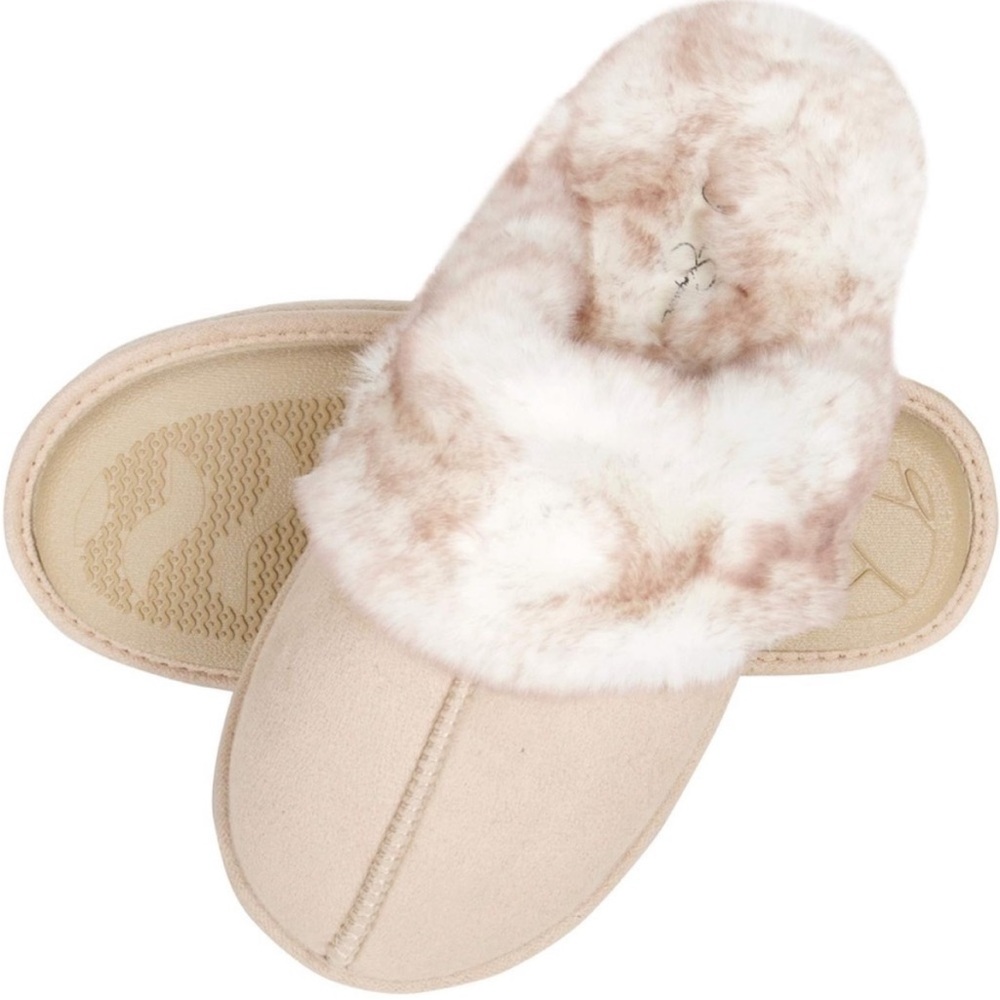 Jessica Simpson Slippers Fuzzy Plush Memory foam Beige Suede Size 6/7 NWT - Picture 3 of 4